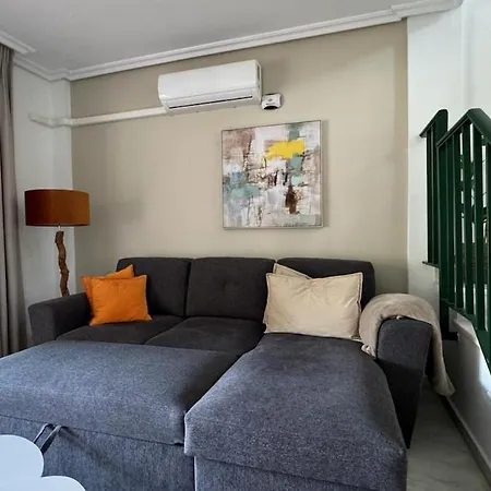 Townhouse ,cabopino Сasa de vacaciones Marbella