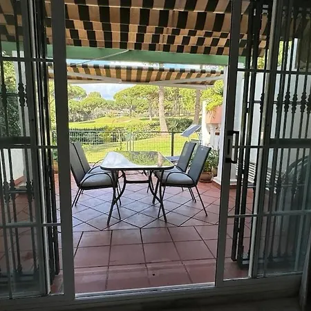 Townhouse ,cabopino Сasa de vacaciones Marbella