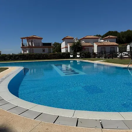 Townhouse ,cabopino Сasa de vacaciones Marbella